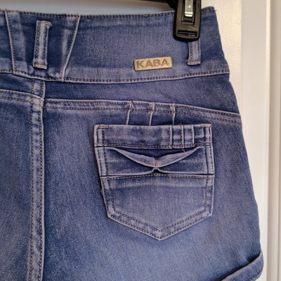 3/$20 / Kaba / Denim Shorts - Picture 4 of 7